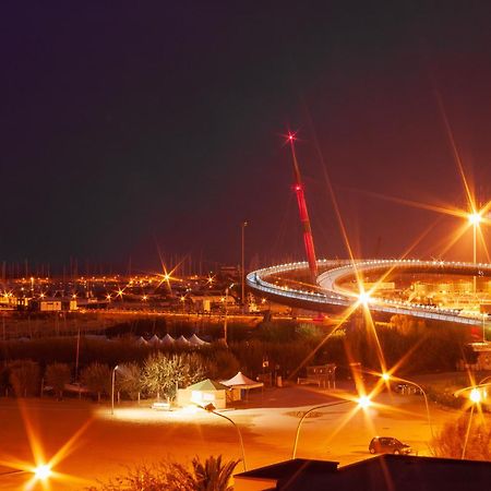 "Casa Incantevole" Fronte Mare Pescara - Appartamento Via Buozzi 外观 照片