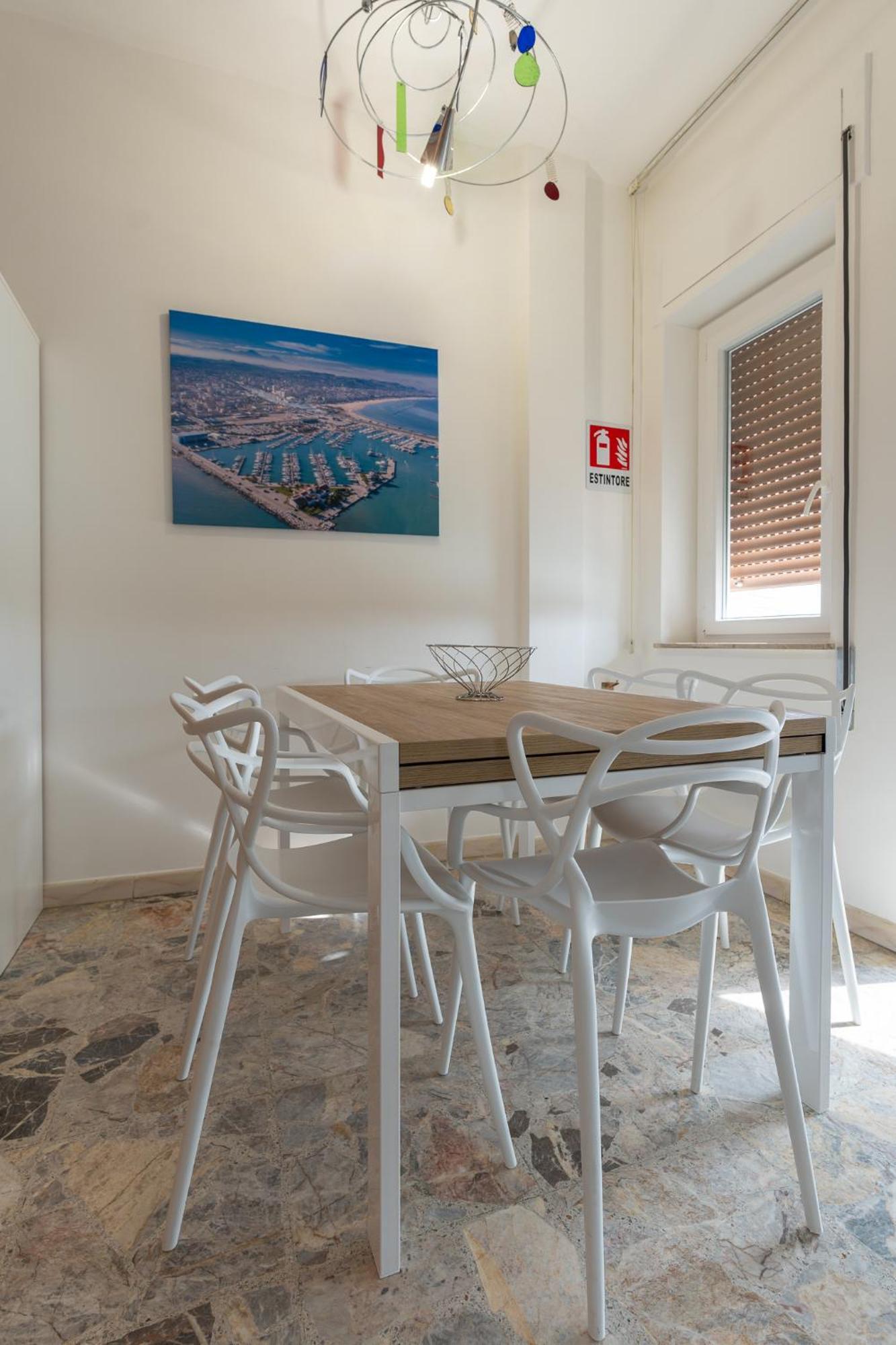 "Casa Incantevole" Fronte Mare Pescara - Appartamento Via Buozzi 外观 照片