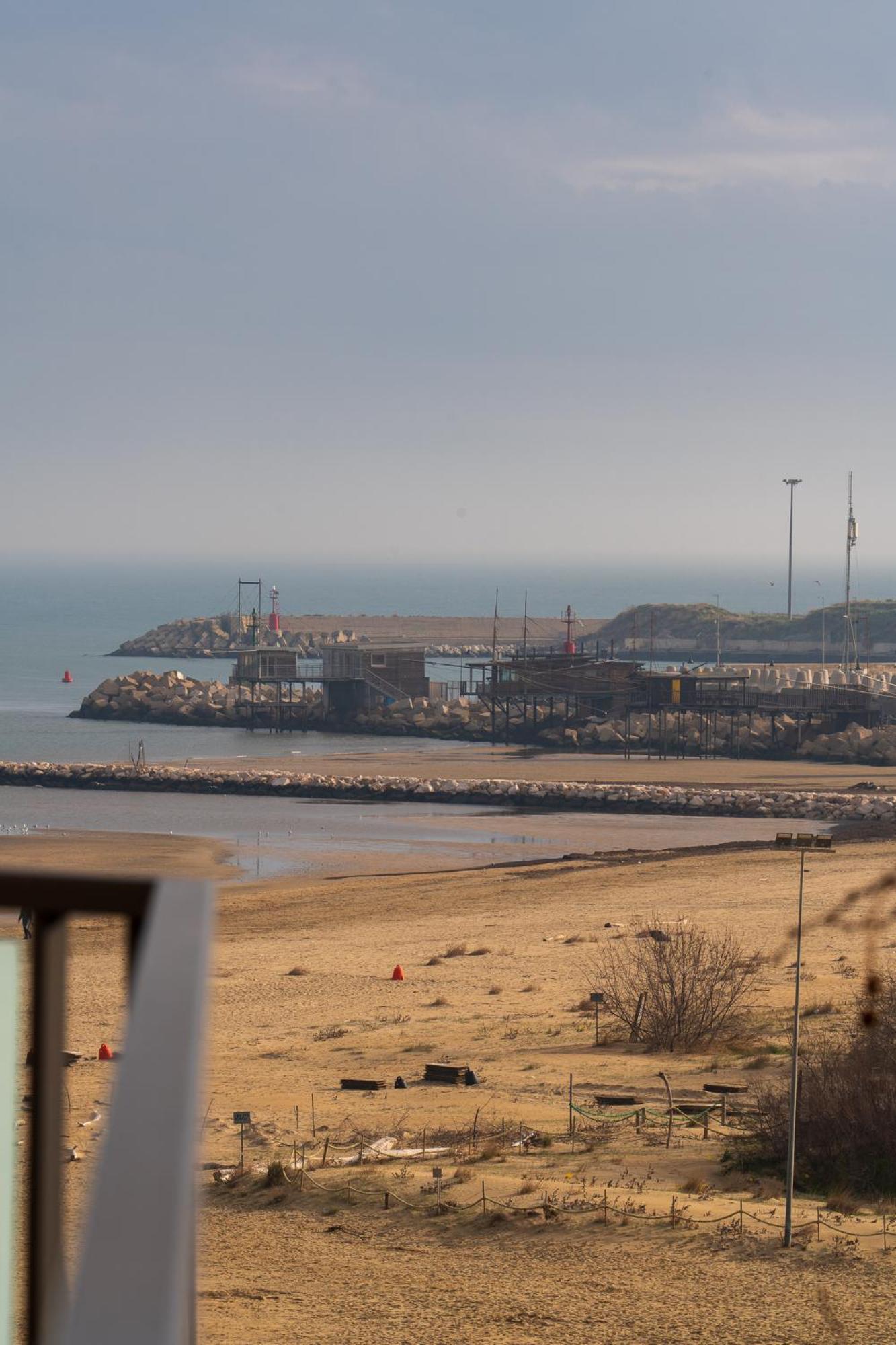 "Casa Incantevole" Fronte Mare Pescara - Appartamento Via Buozzi 外观 照片